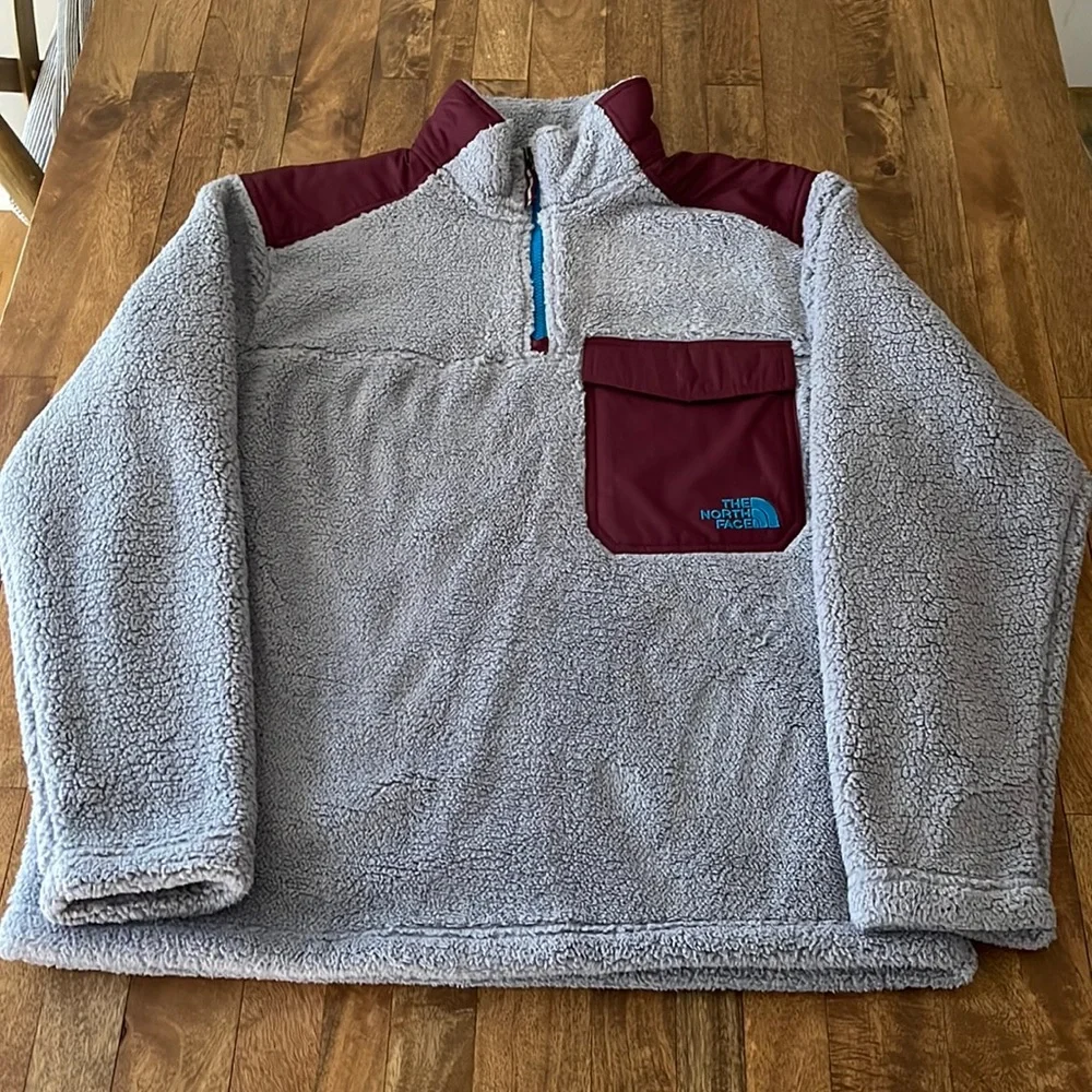 The North Face Fleece Pull Over *Rare* - Picture 1 of 4